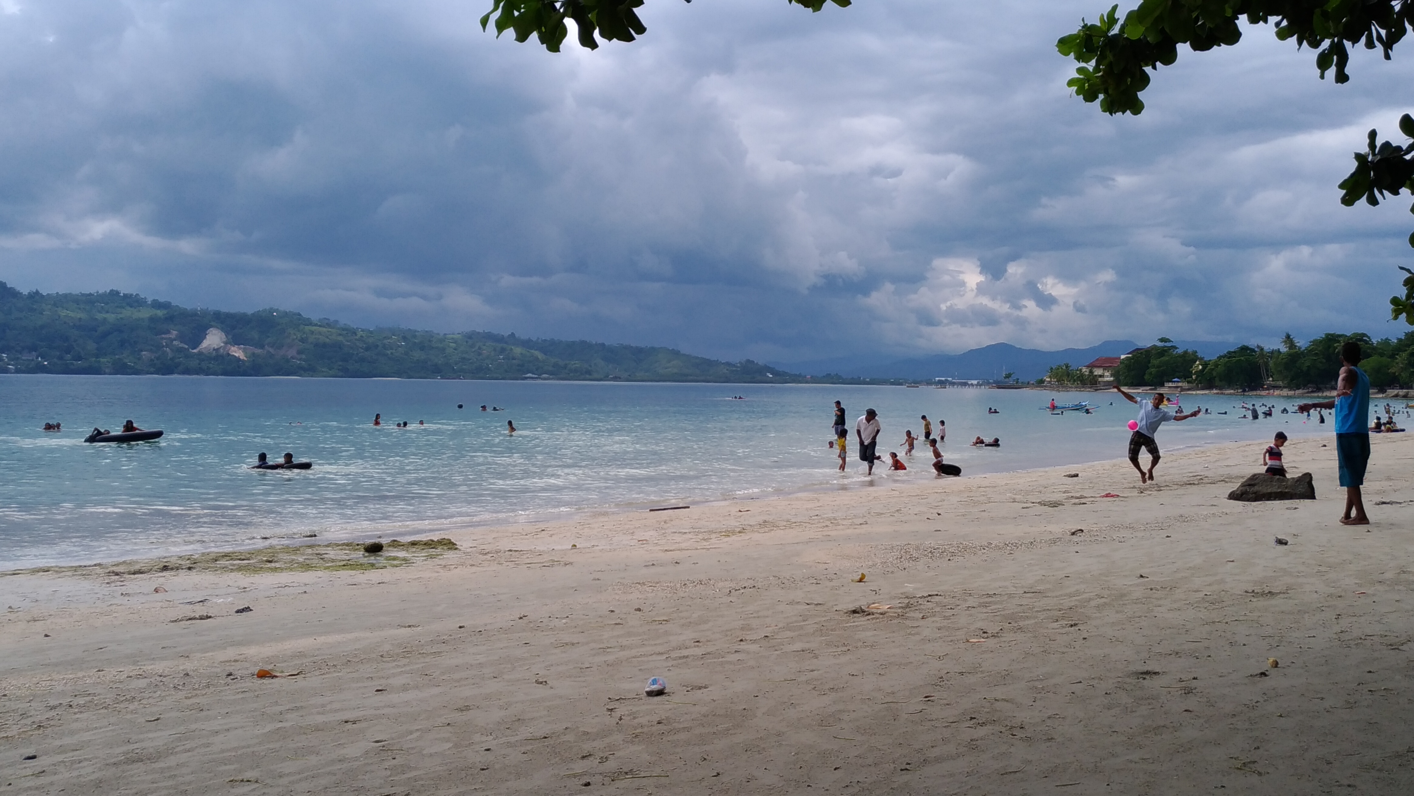 Pantai Natsepa