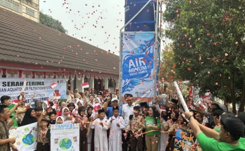 AquaTower ke-100 yang Didukung Starbucks Foundation Siapkan Akses Air Minum Aman di Cianjur