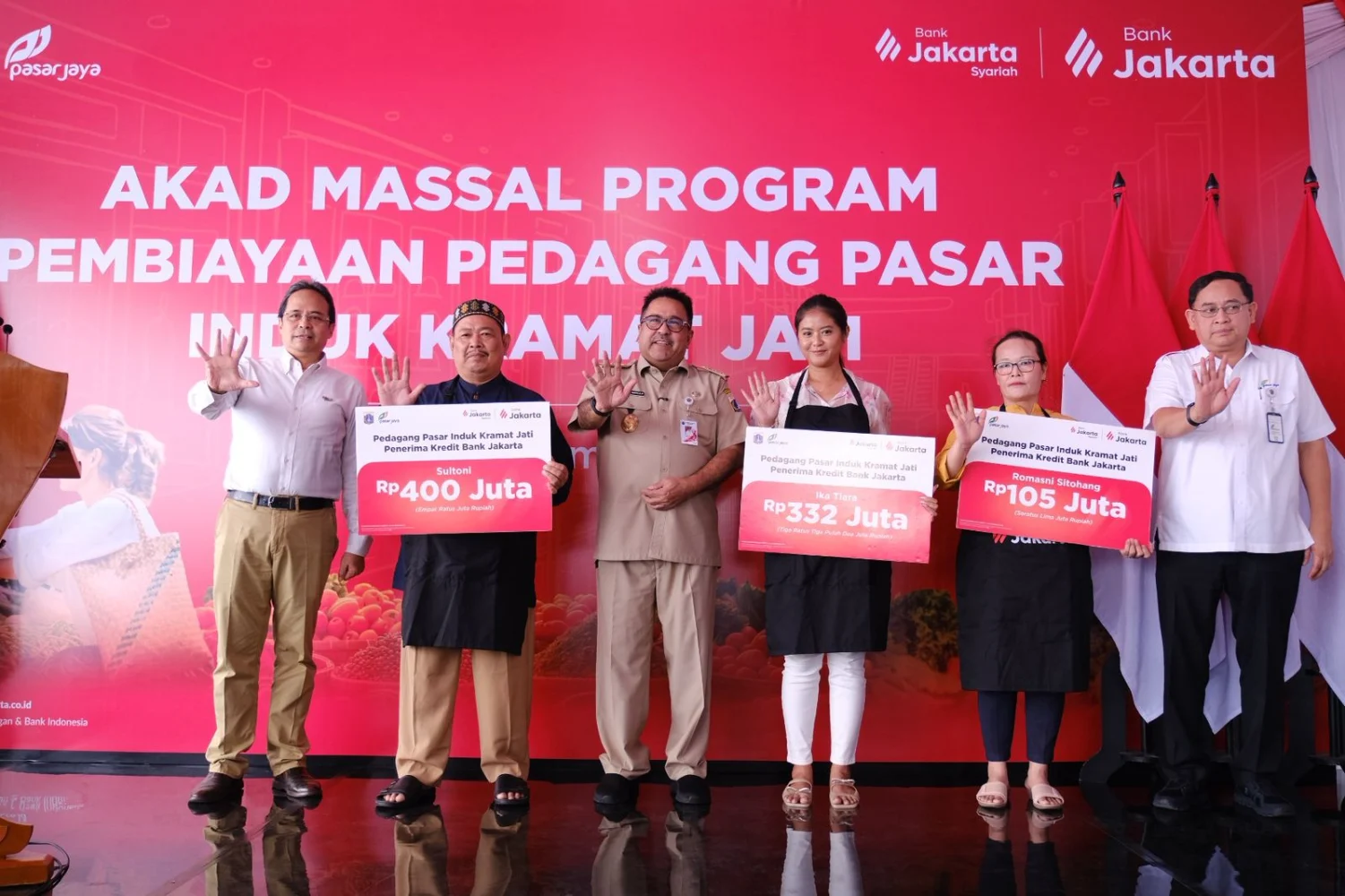 Pedagang Pasar Induk Kramat Jati Ikuti Akad Kredit Massal Bank Jakarta