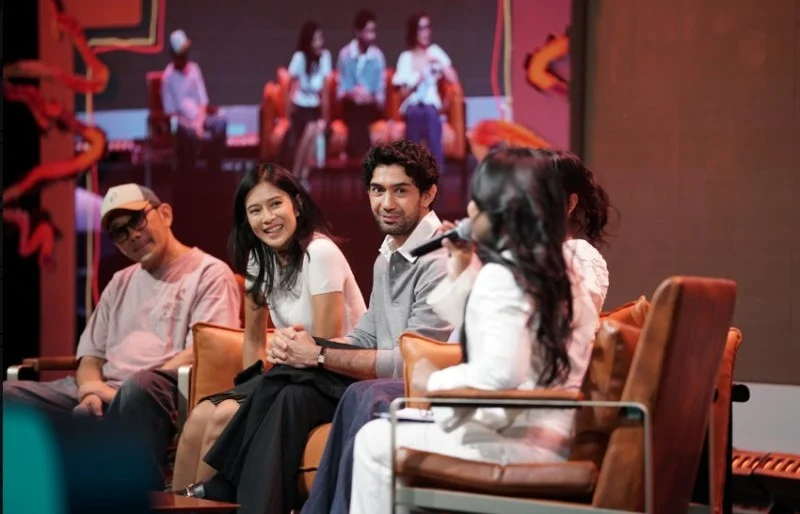 Hanung Bramantyo Adaptasi Descendants of the Sun, Dibintangi Reza Rahadian dan Dian Sastrowardoyo