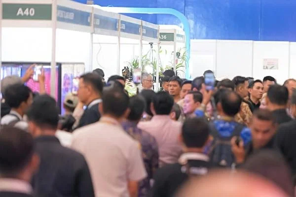 Resmi Dibuka, FLOII Expo 2026 Perkuat Kolaborasi Industri Florikultura dan Gaya Hidup Berbasis Alam