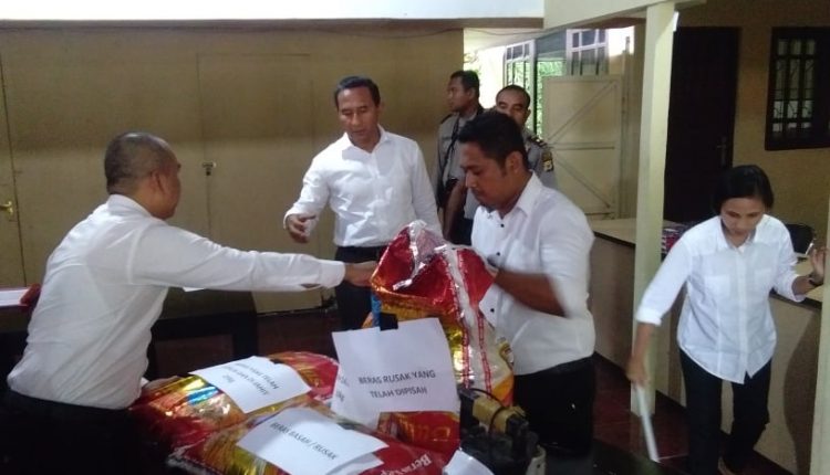 Penemuan Beras Oplosan Di Gudang Milik CV Berkat Mulia