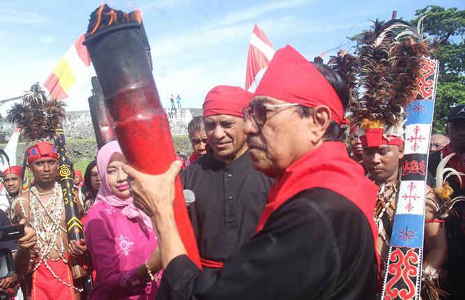 zeth-sahubura-peringatan-201-perjuangan-pattimura